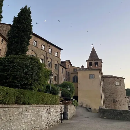 La Stefania Near Anghiari In Beautiful Setting Дом отдыха Misciano