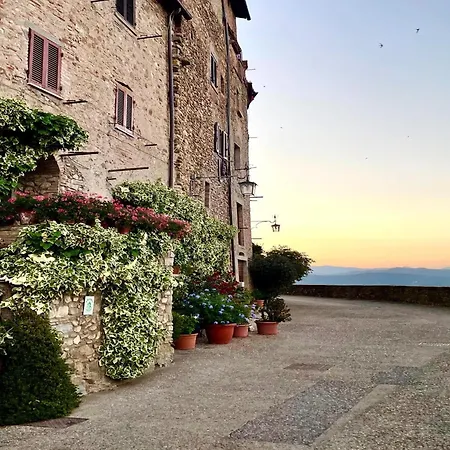 La Stefania Near Anghiari In Beautiful Setting *